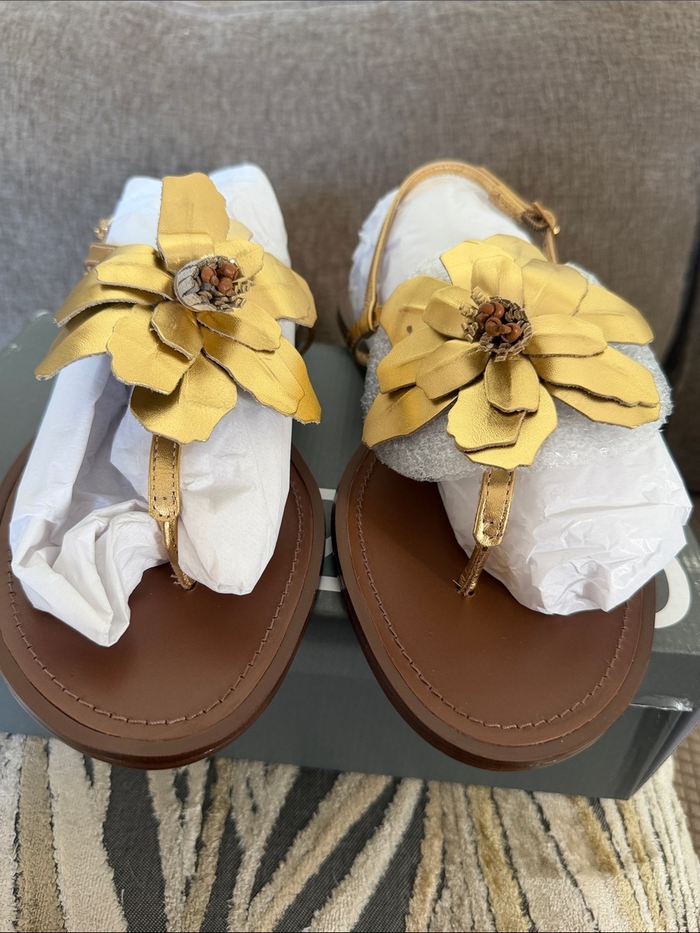 Gold Arezzo thong sandals new Women’s gold Floral T-Strap Leather-Look Sandals